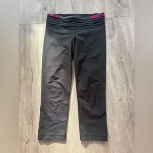 Black Cropped Leggings